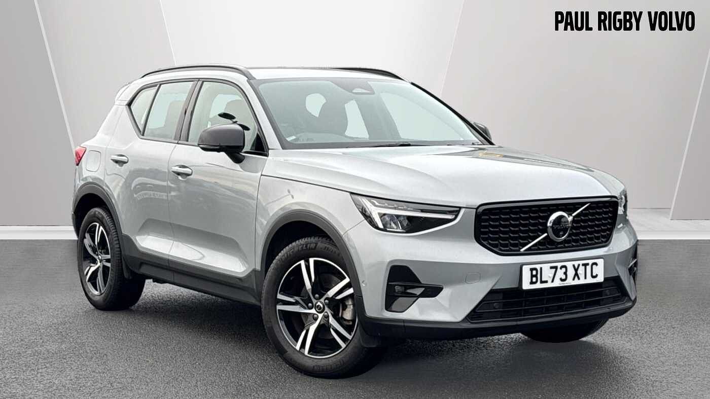 Main listing image - Volvo XC40