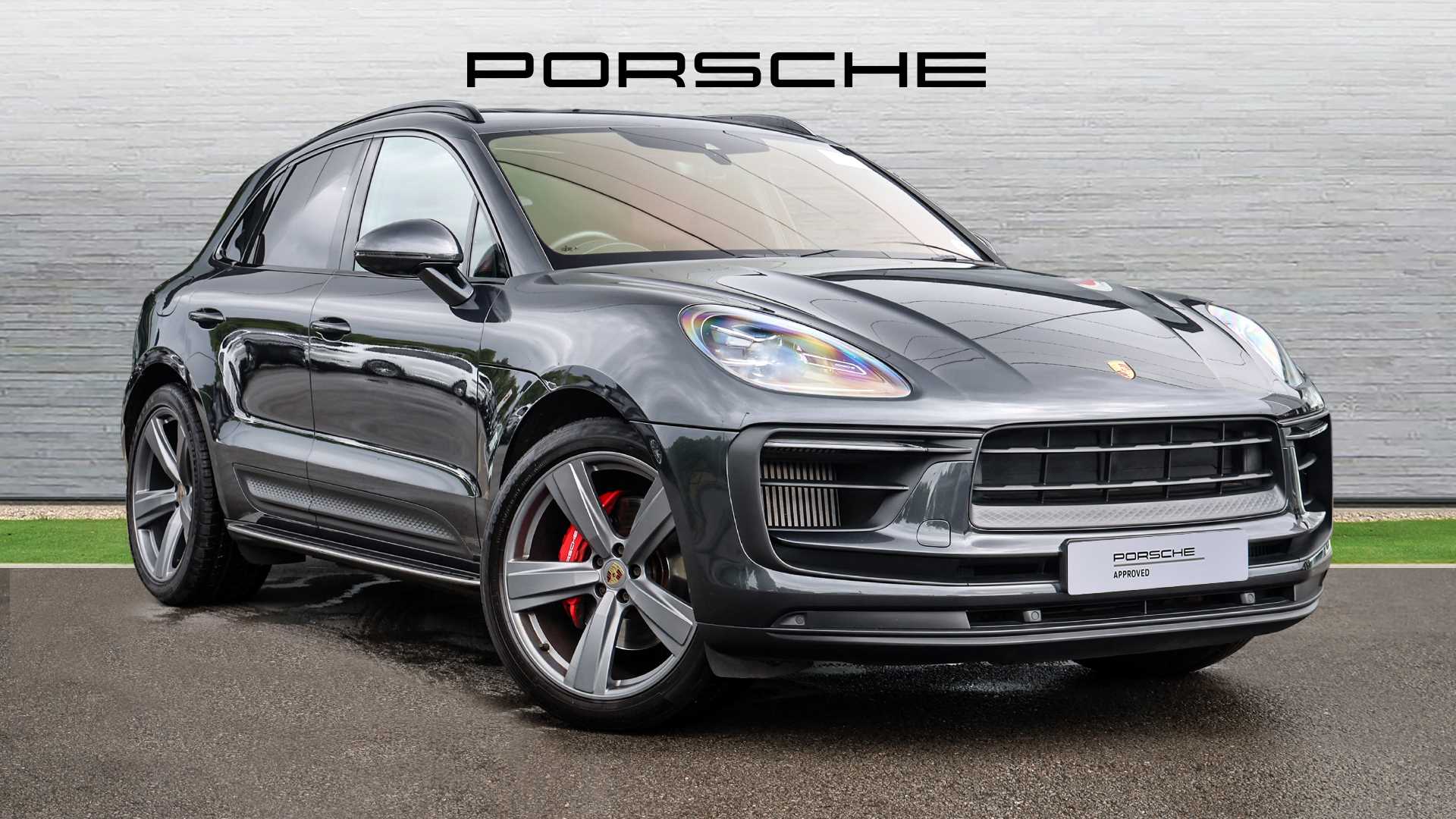 Main listing image - Porsche Macan