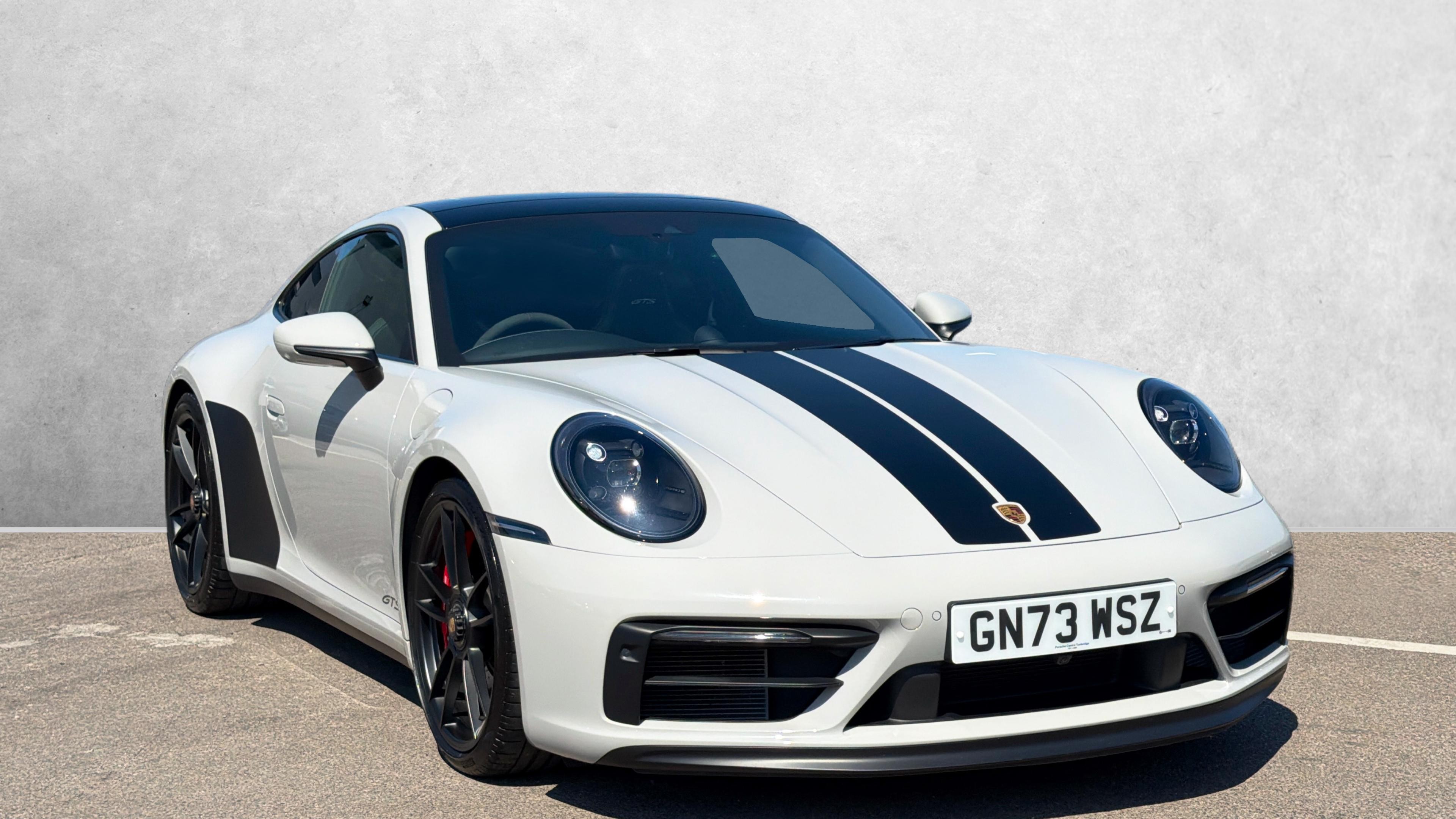 Main listing image - Porsche 911
