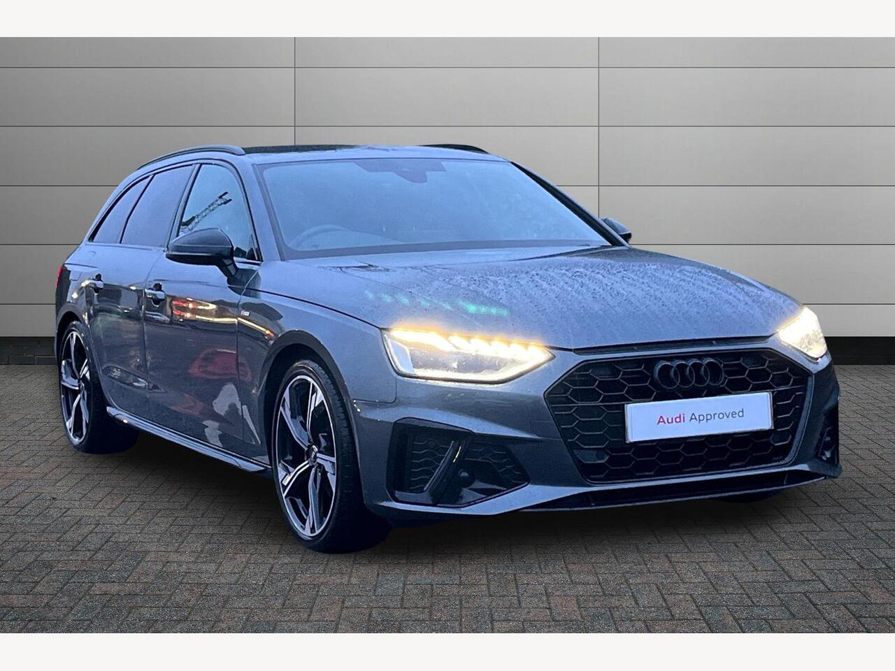 Main listing image - Audi A4 Avant