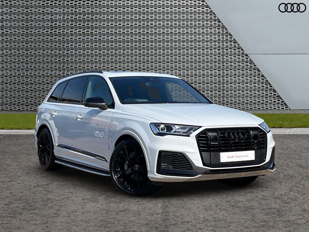 Main listing image - Audi Q7