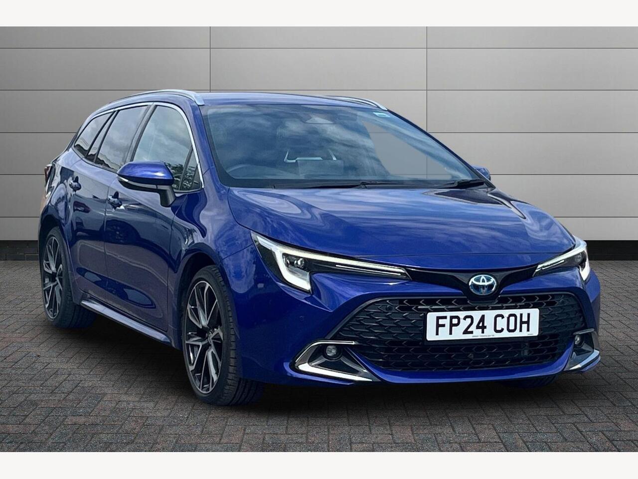 Main listing image - Toyota Corolla Touring Sport