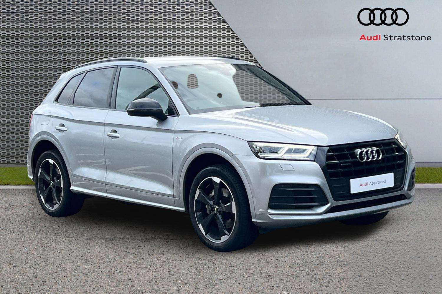 Main listing image - Audi Q5