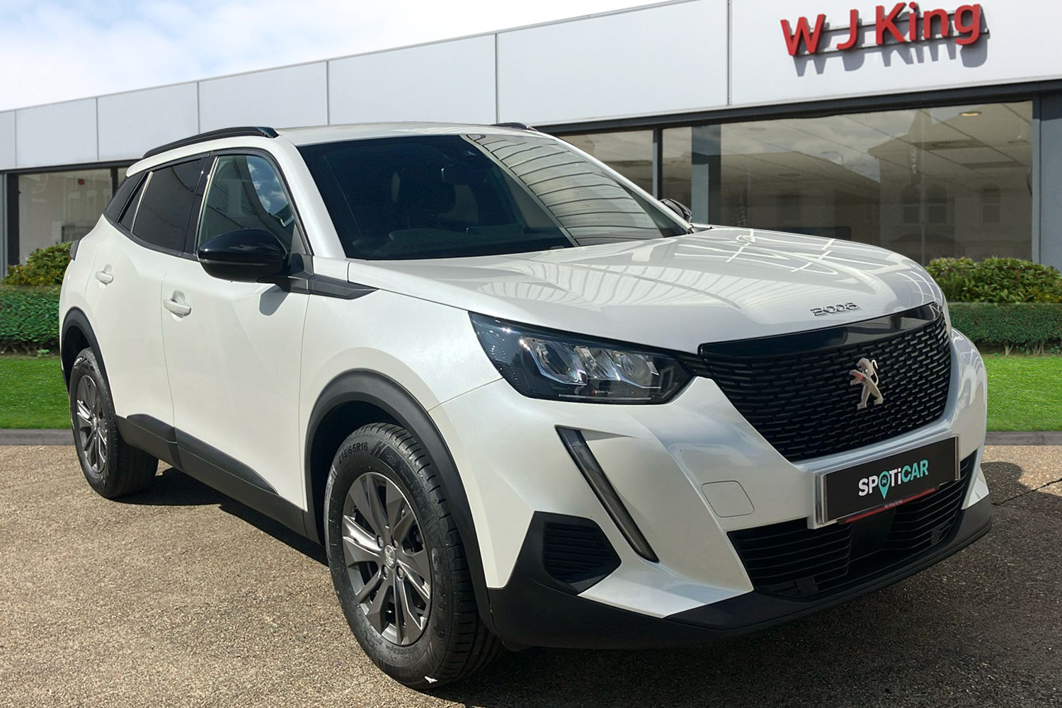 Main listing image - Peugeot 2008