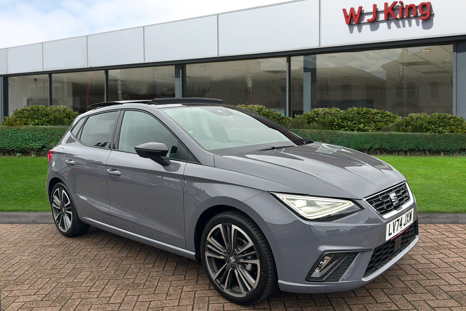 Main listing image - SEAT Ibiza