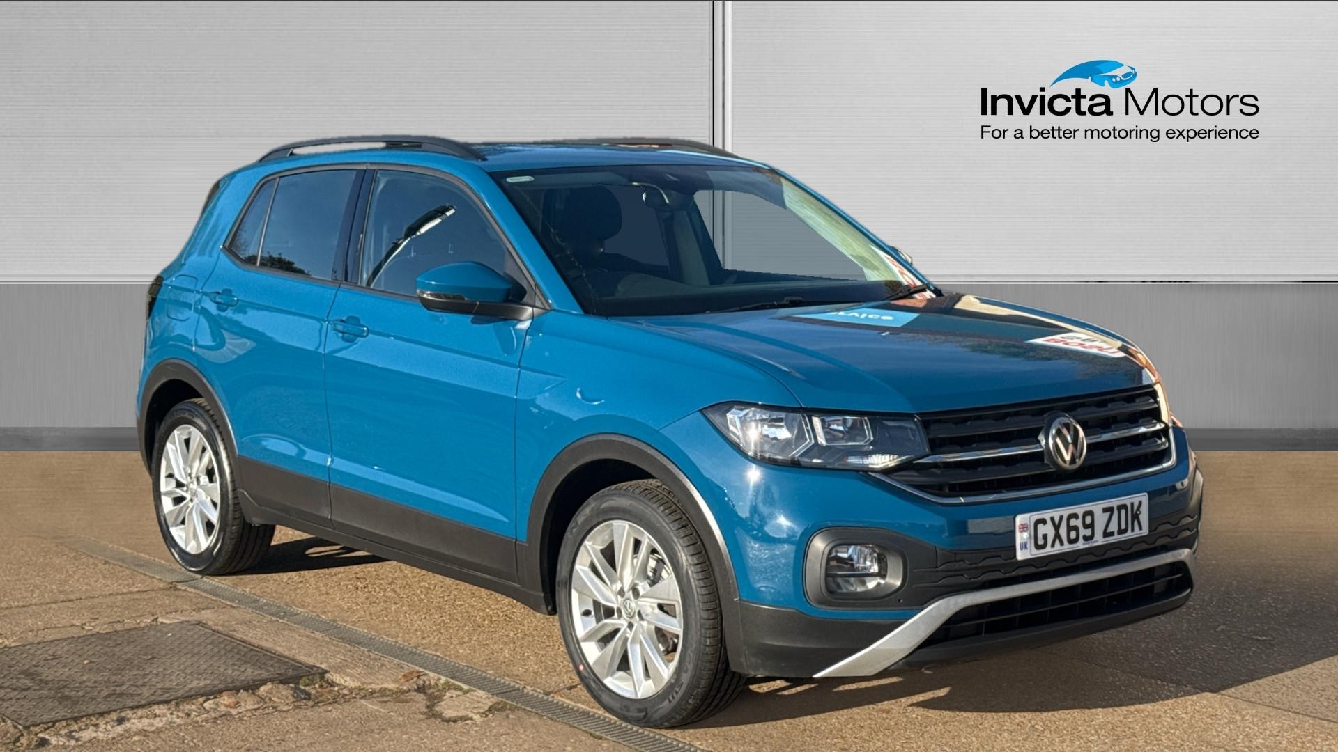 Main listing image - Volkswagen T-Cross