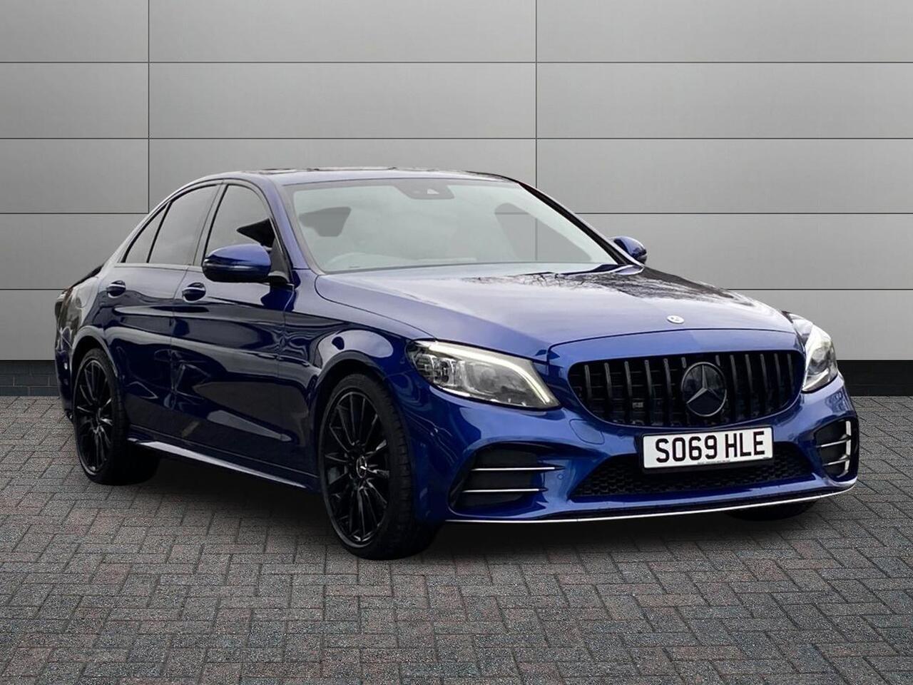 Main listing image - Mercedes-Benz C-Class