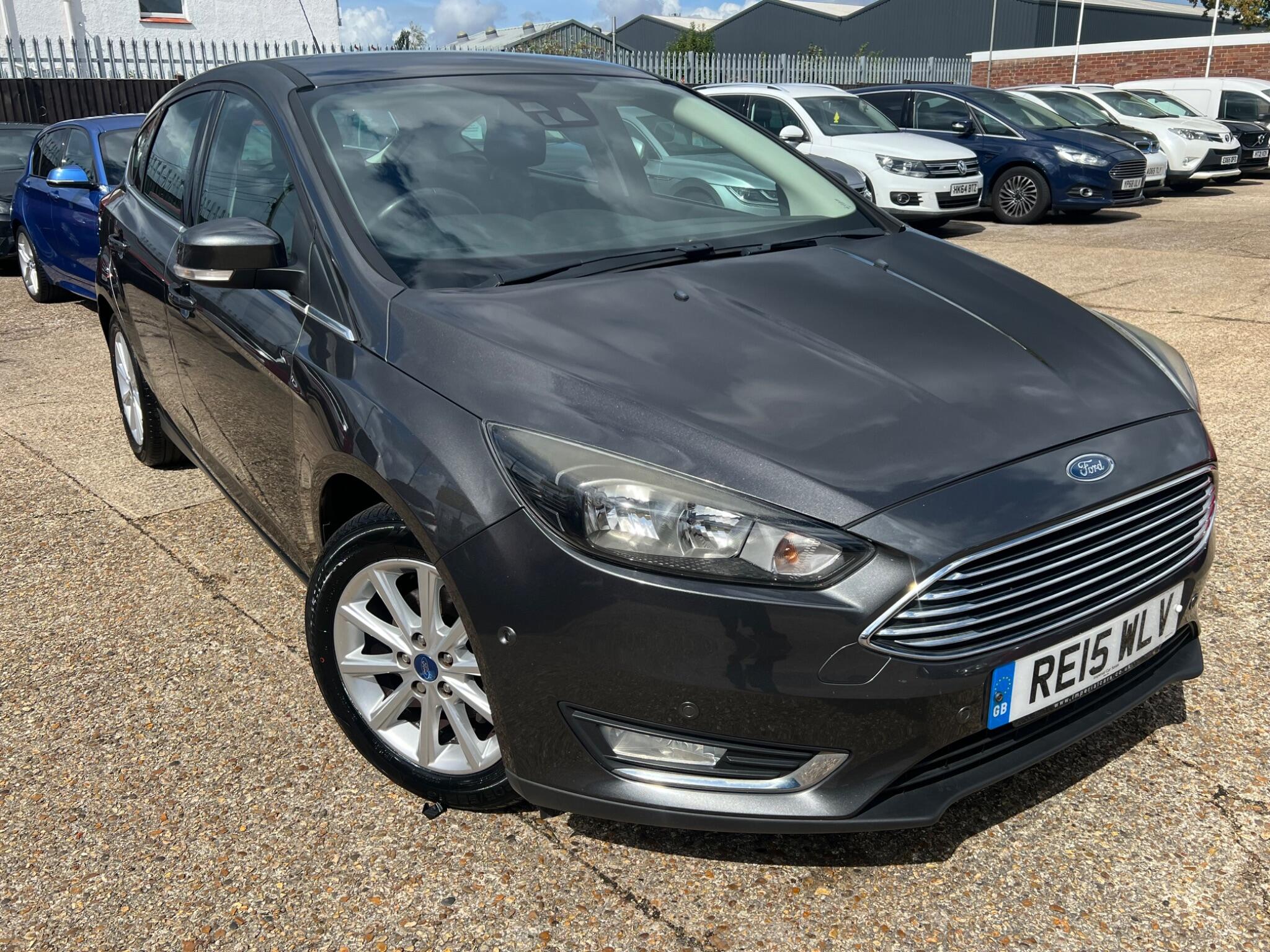 Main listing image - Ford Focus