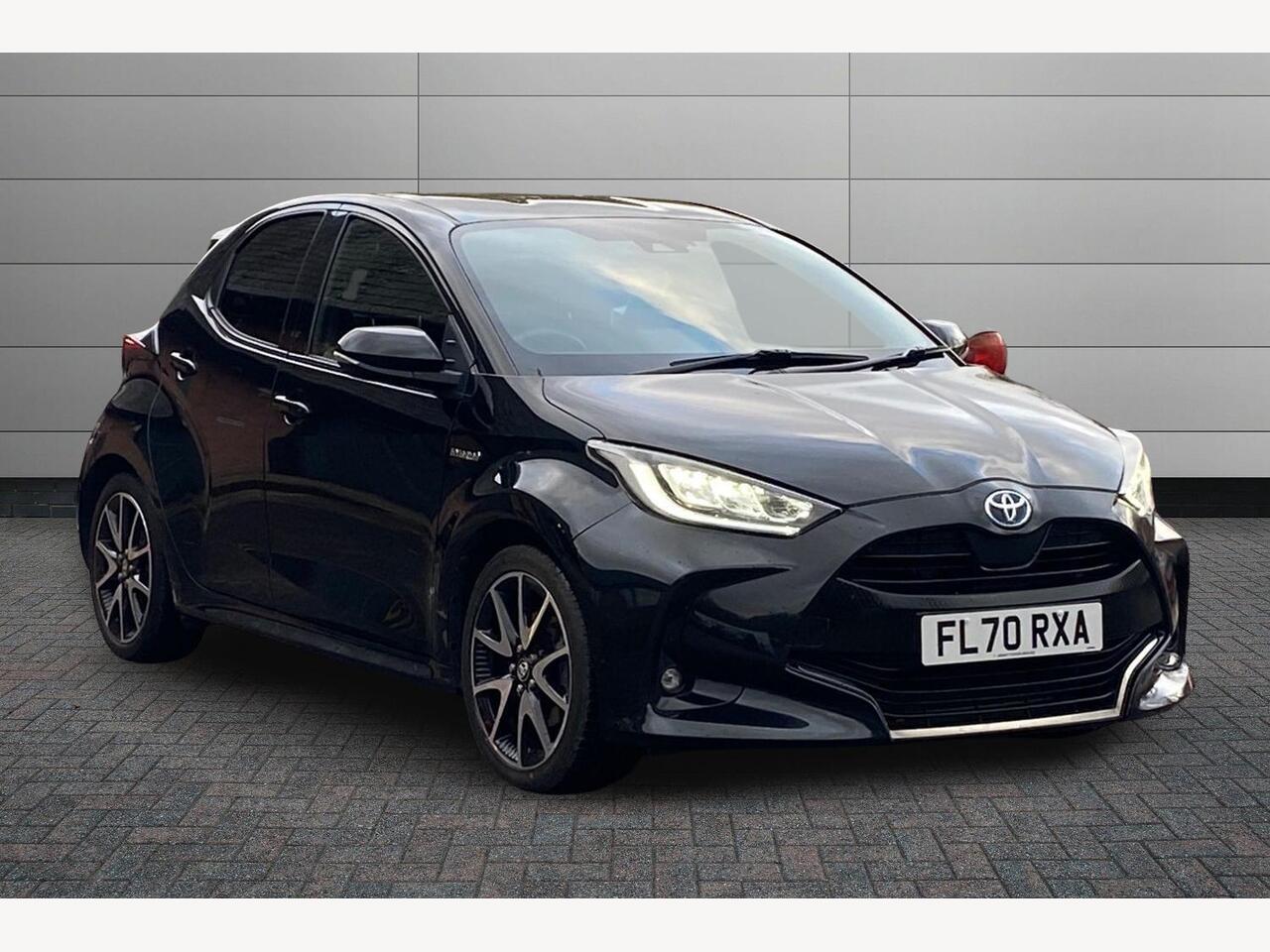 Main listing image - Toyota Yaris