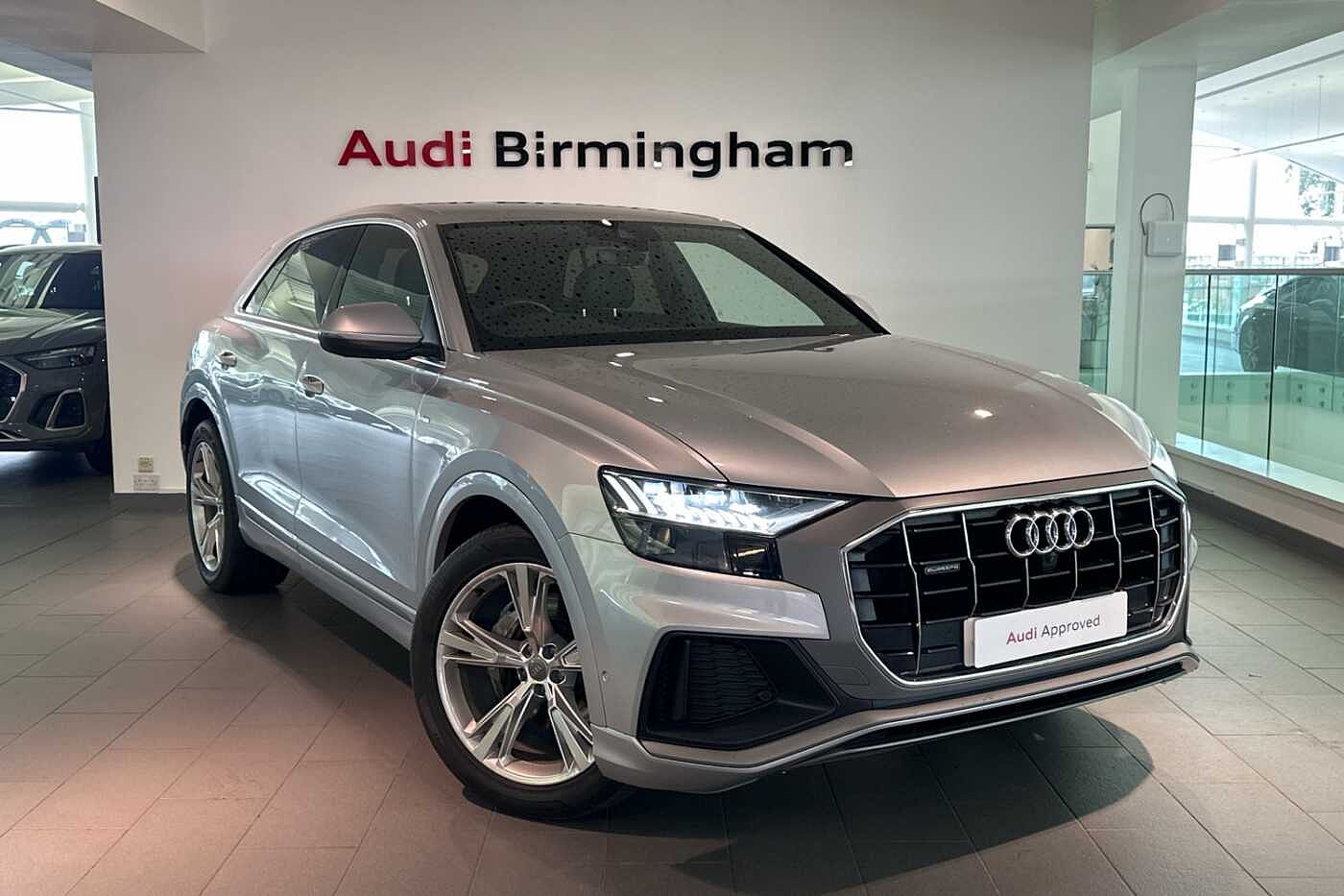 Main listing image - Audi Q8