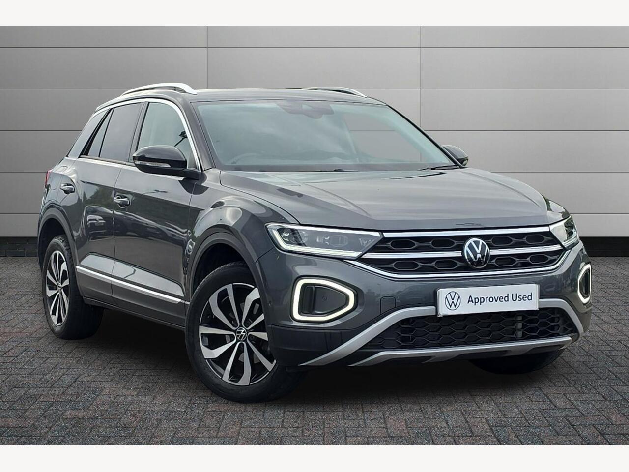 Main listing image - Volkswagen T-Roc