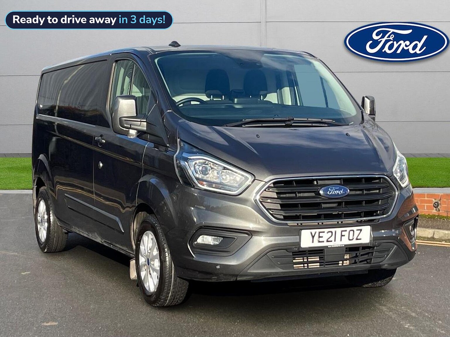 Main listing image - Ford Transit Custom