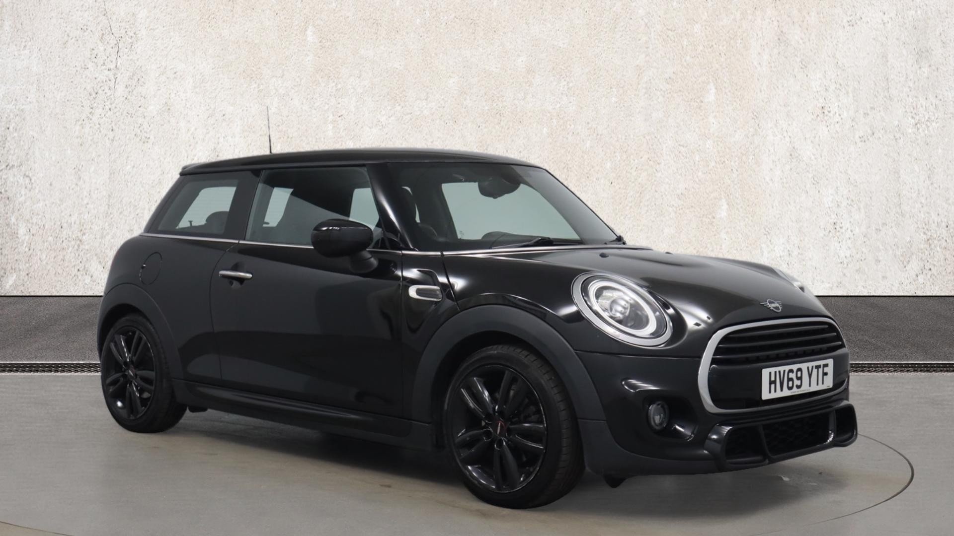 Main listing image - MINI Hatchback