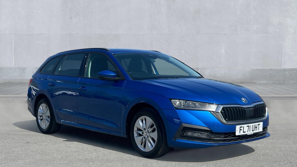 Main listing image - Skoda Octavia Estate