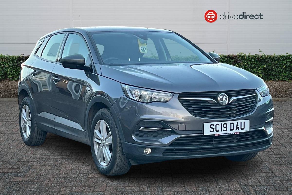 Main listing image - Vauxhall Grandland X