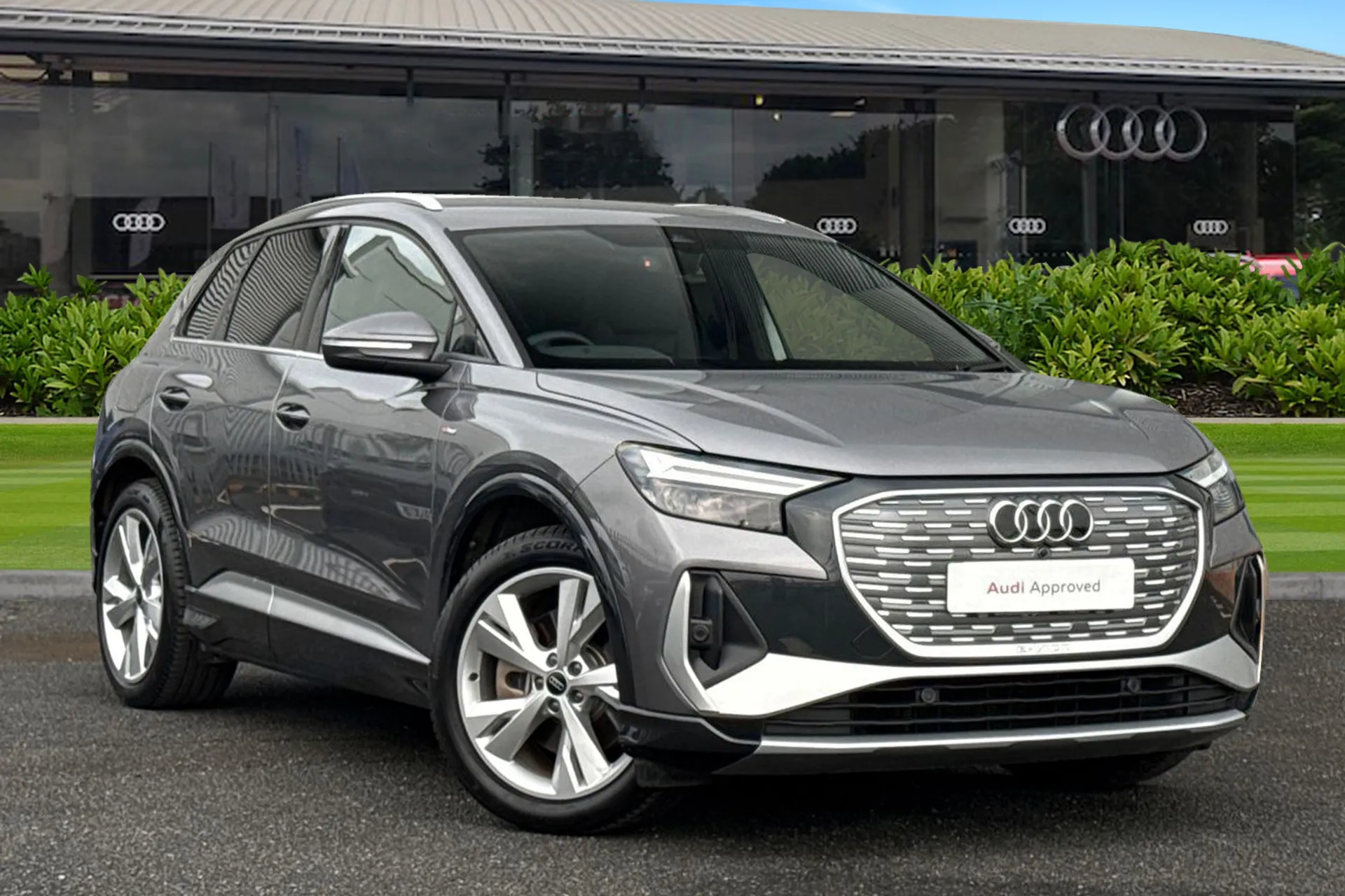 Main listing image - Audi Q4