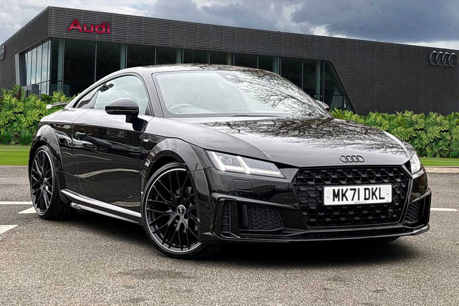 Main listing image - Audi TT