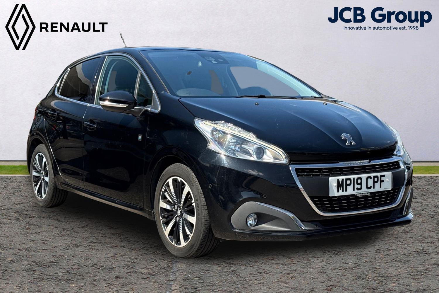 Main listing image - Peugeot 208