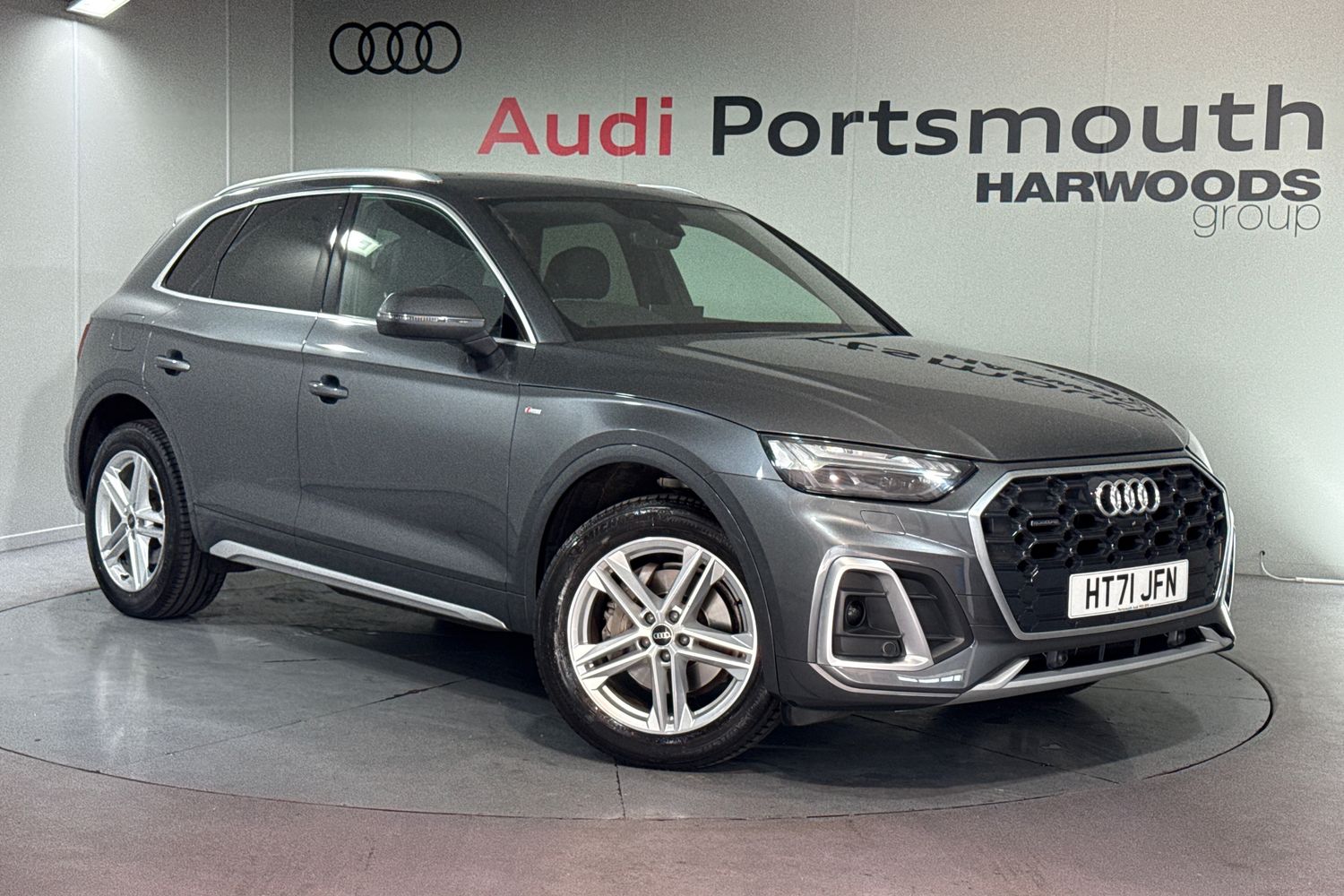 Main listing image - Audi Q5