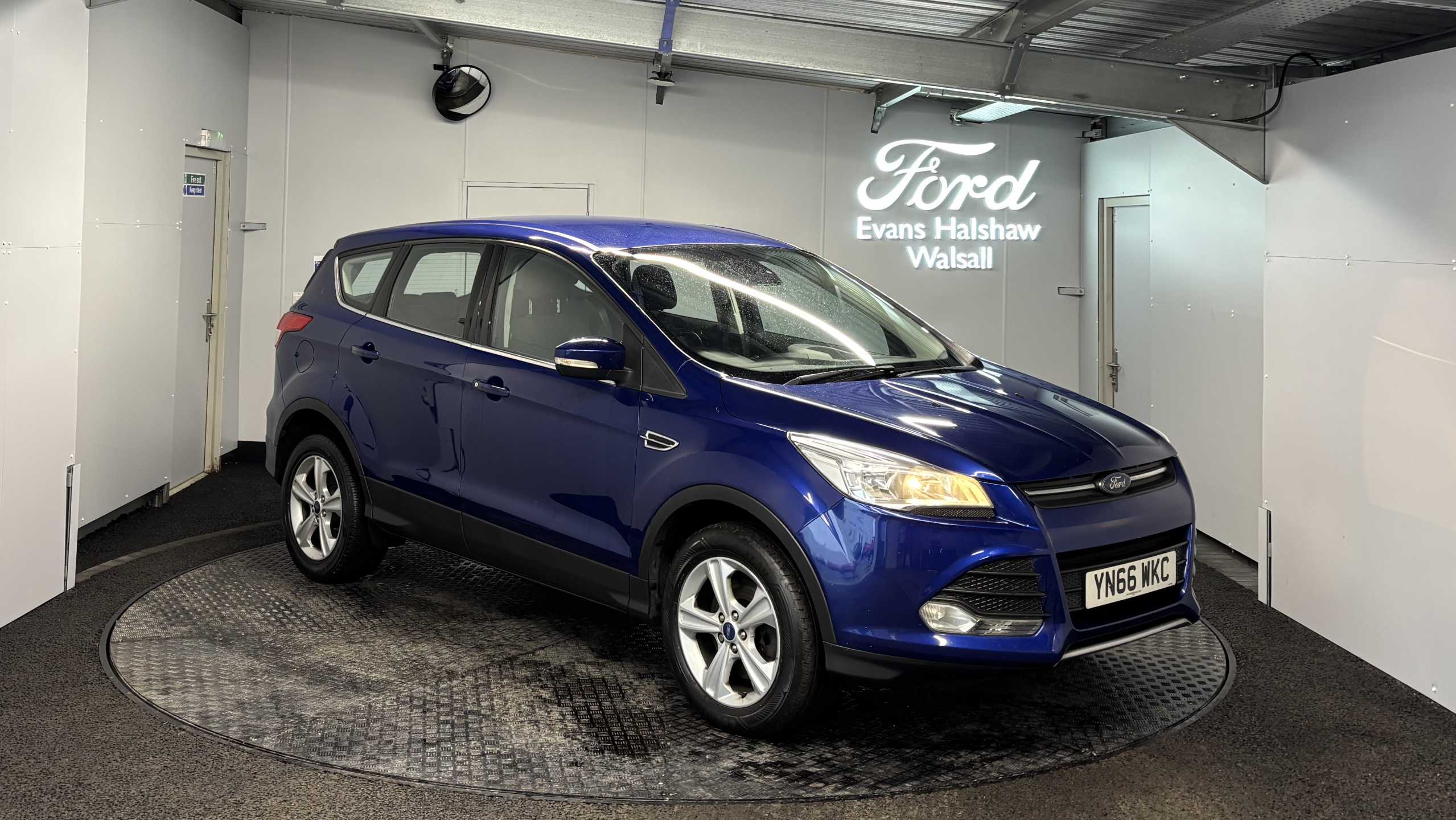 Main listing image - Ford Kuga