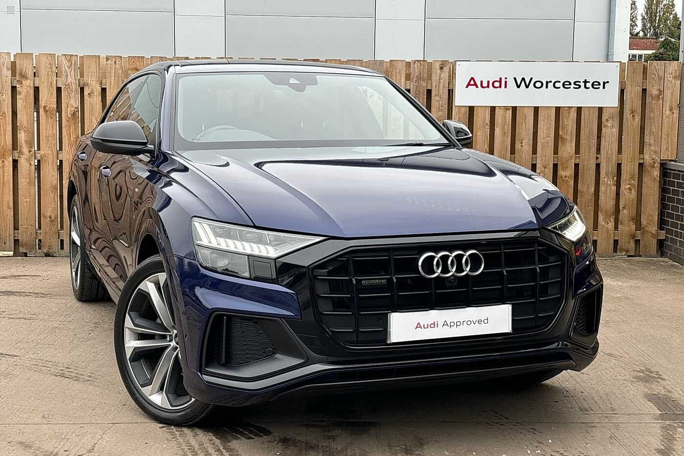 Main listing image - Audi Q8