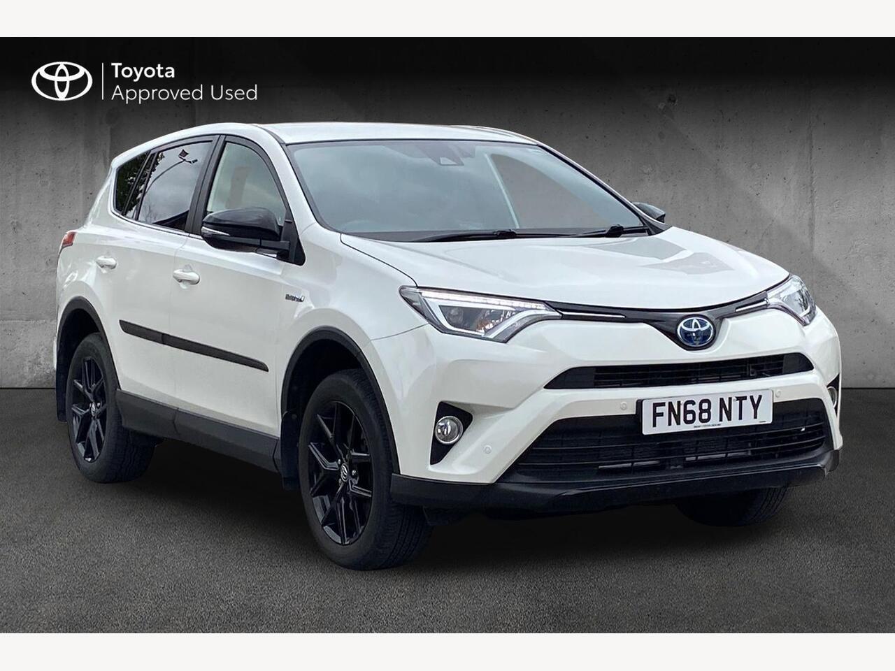 Main listing image - Toyota RAV4