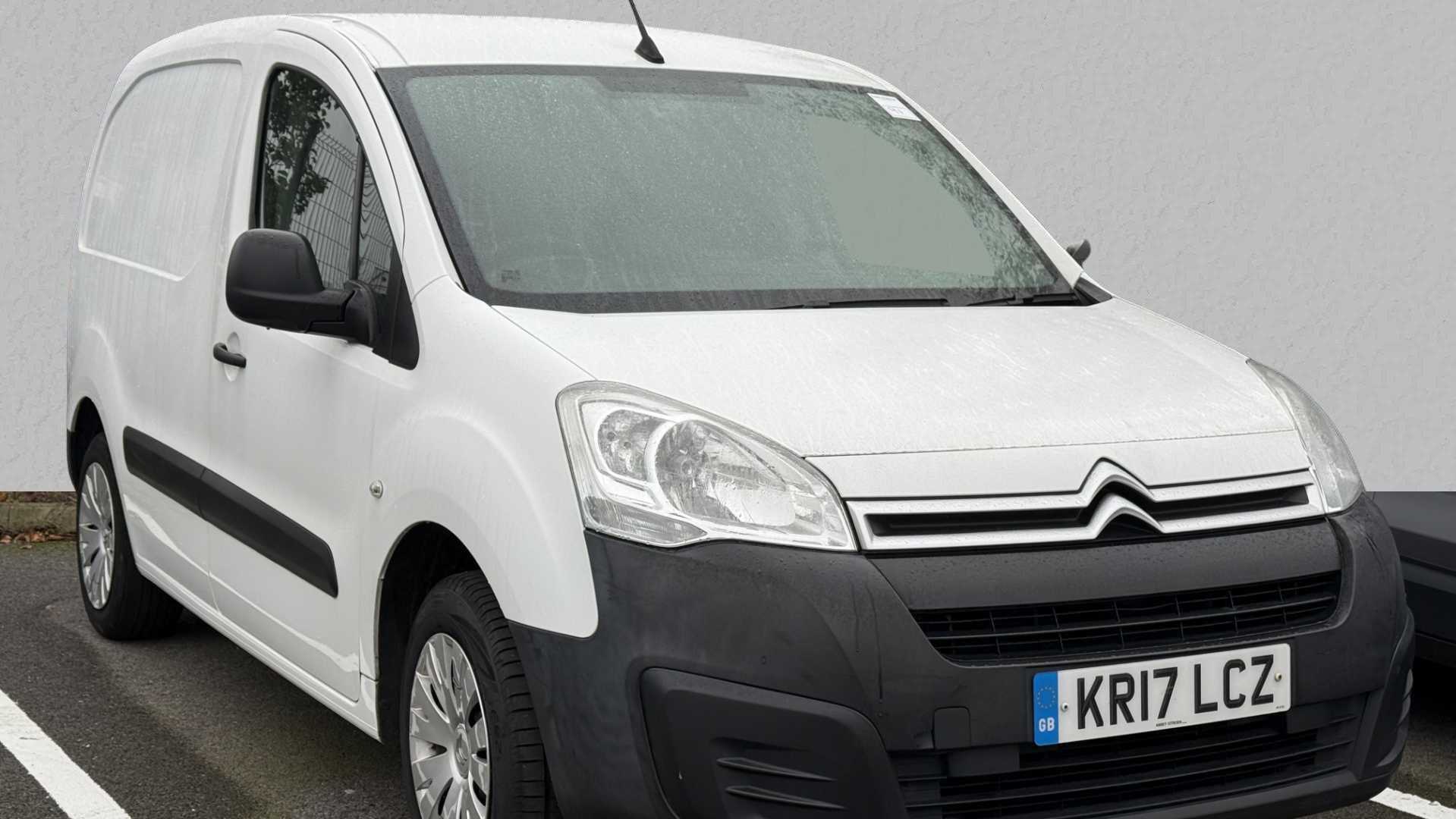 Main listing image - Citroen Berlingo Van