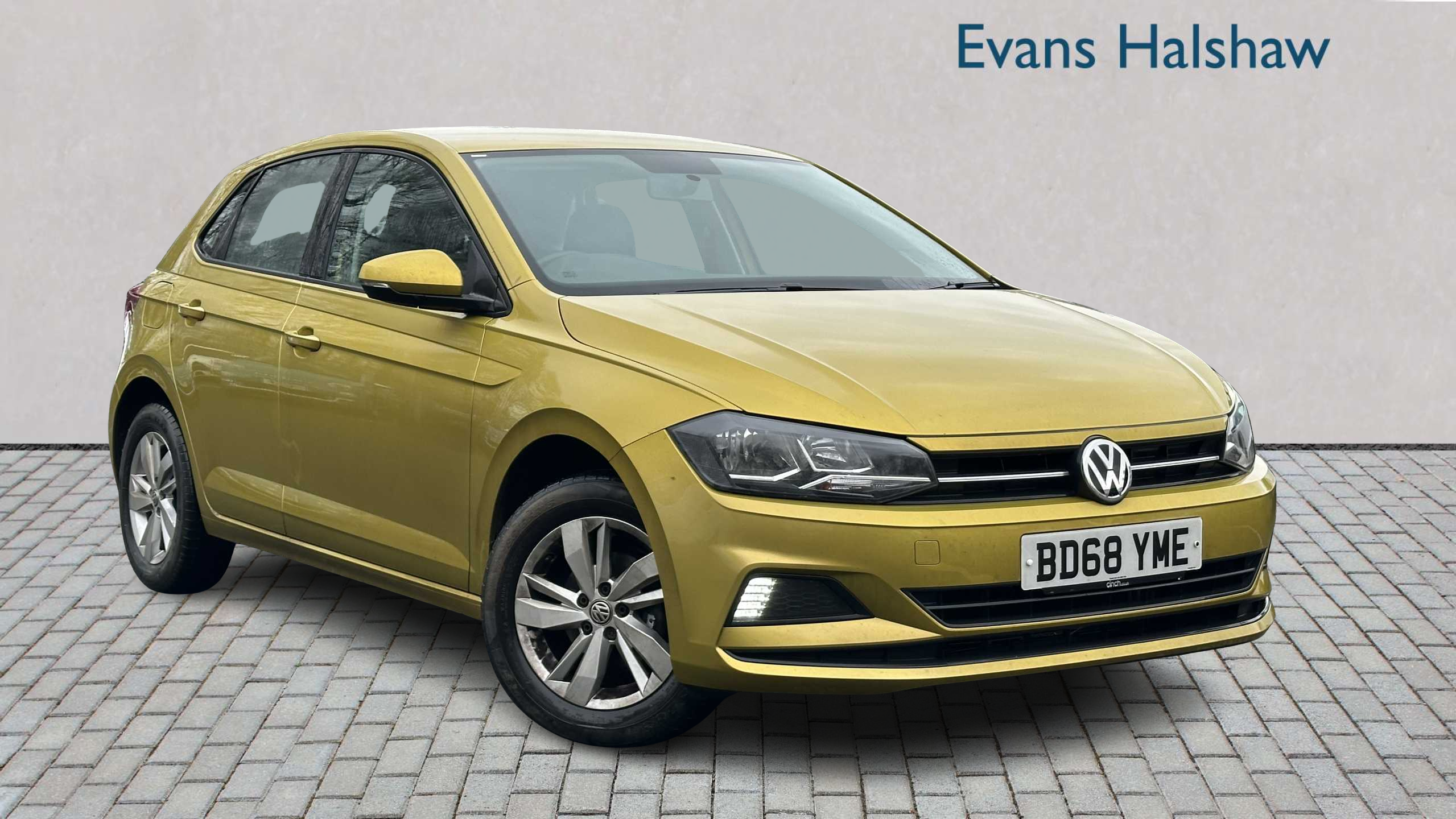 Main listing image - Volkswagen Polo