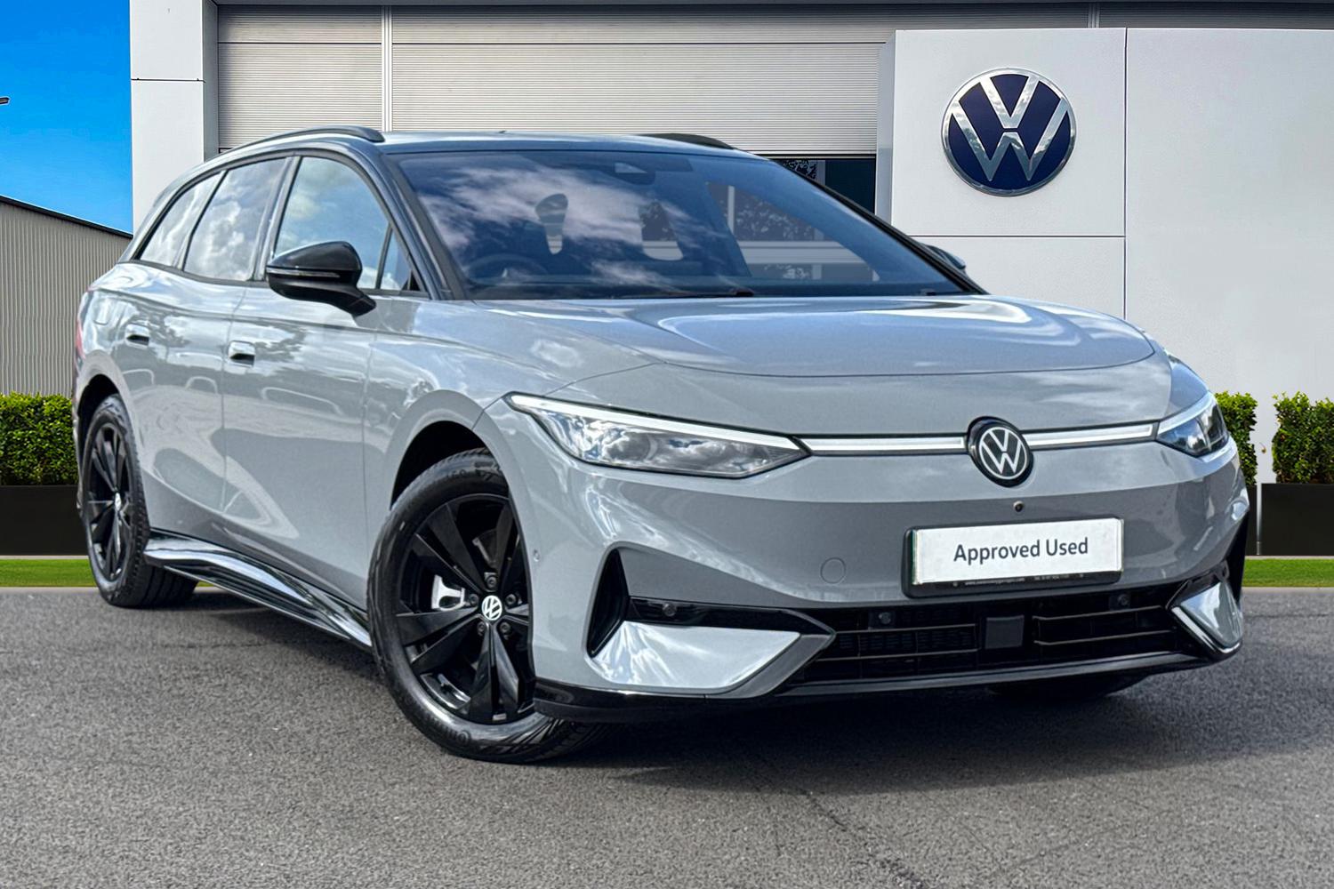 Main listing image - Volkswagen ID.7