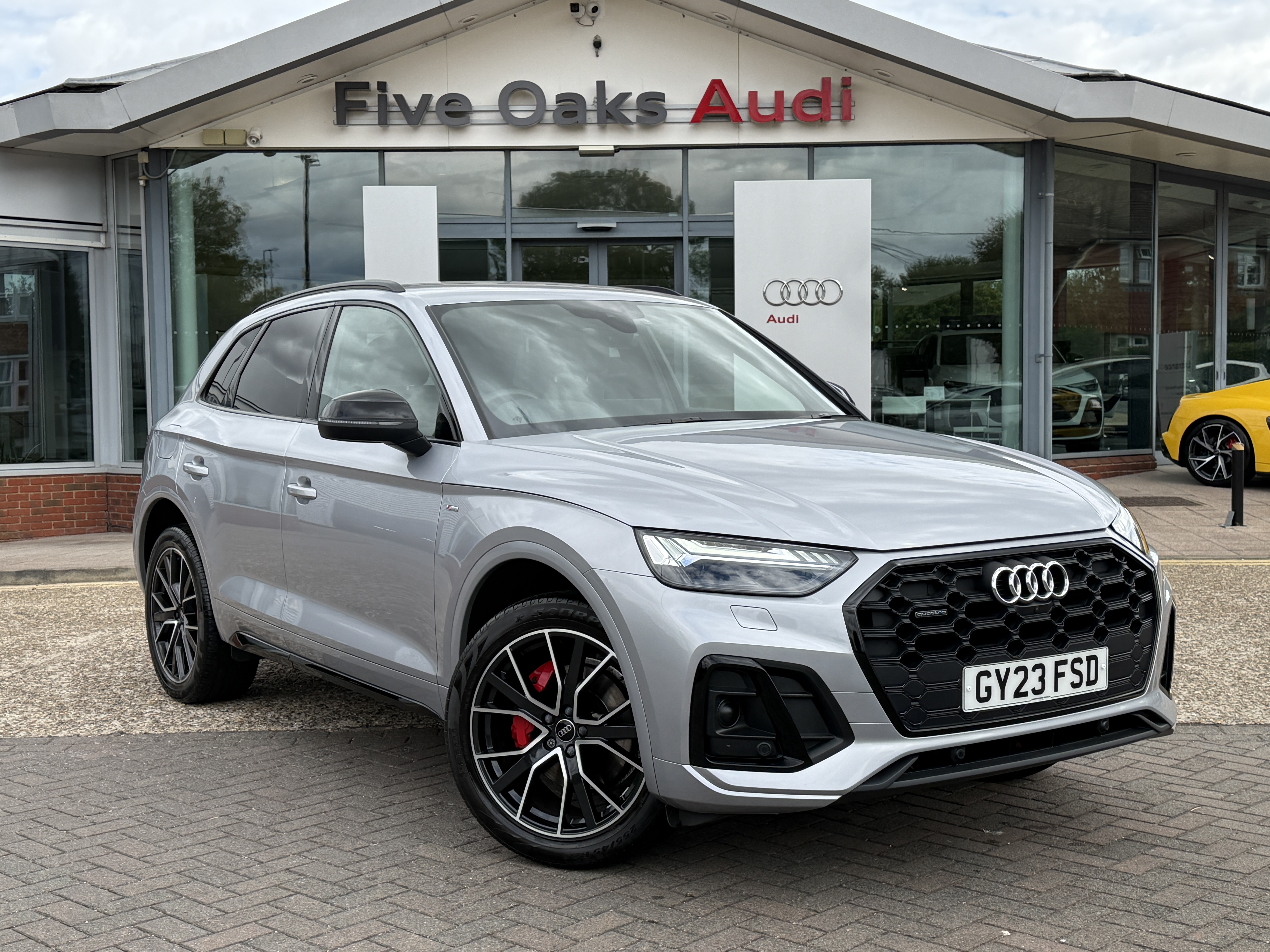 Main listing image - Audi Q5