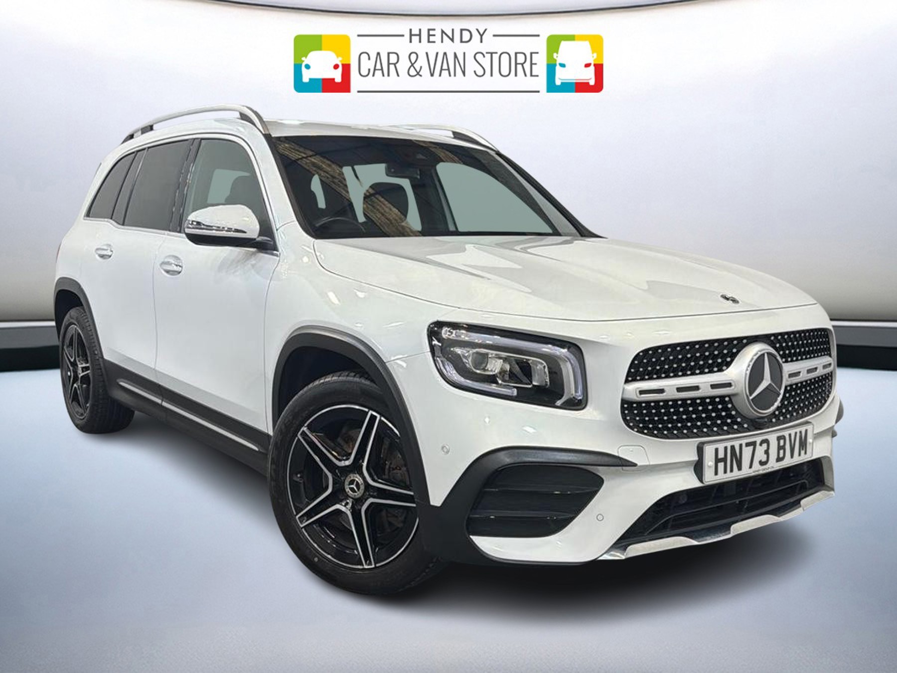 Main listing image - Mercedes-Benz GLB