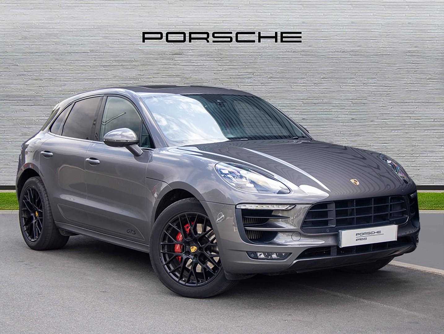 Main listing image - Porsche Macan