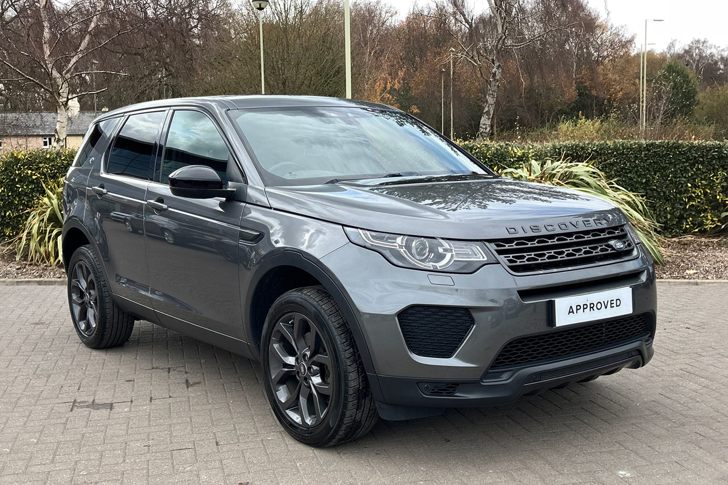 Main listing image - Land Rover Discovery Sport