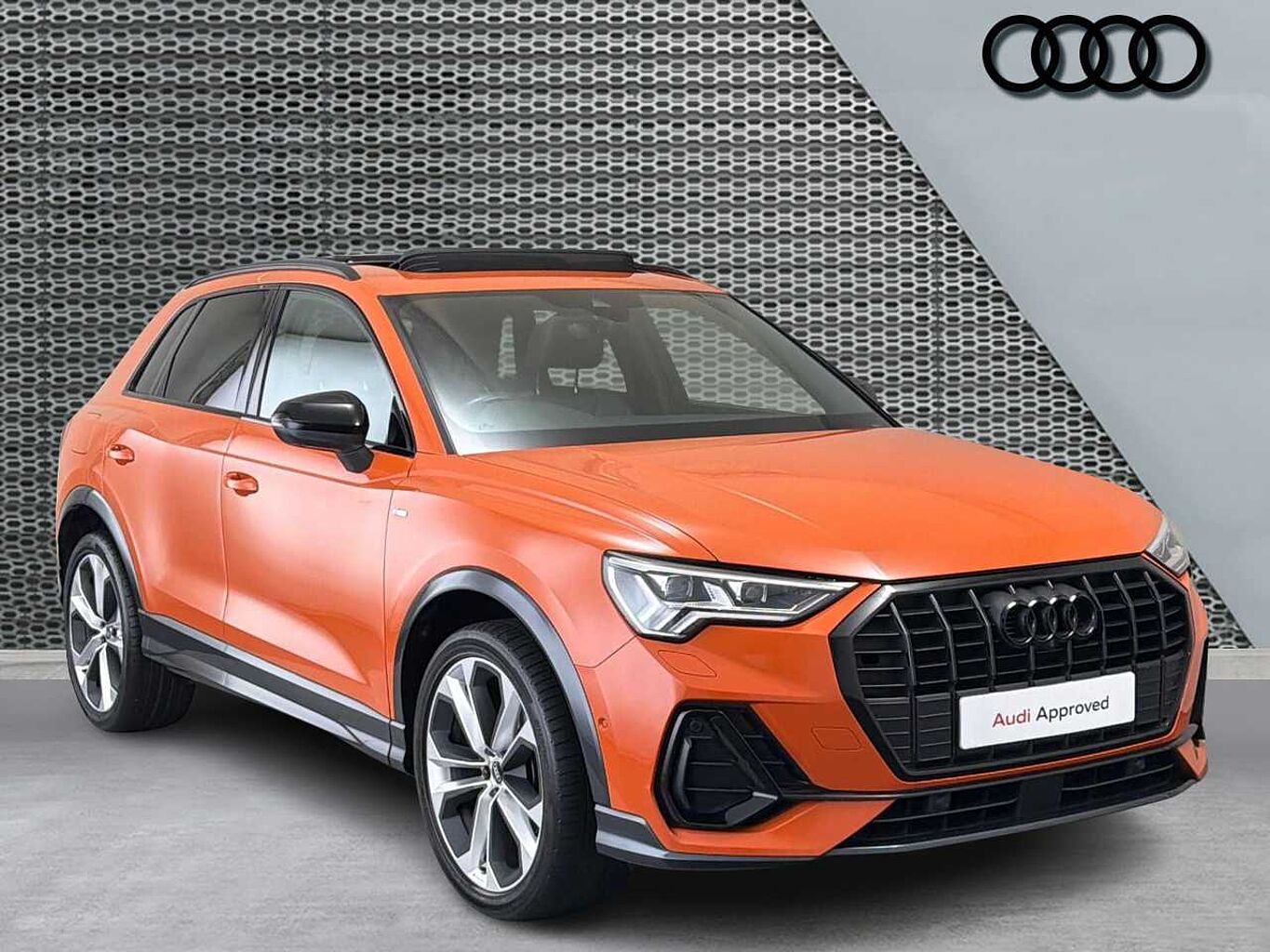 Main listing image - Audi Q3