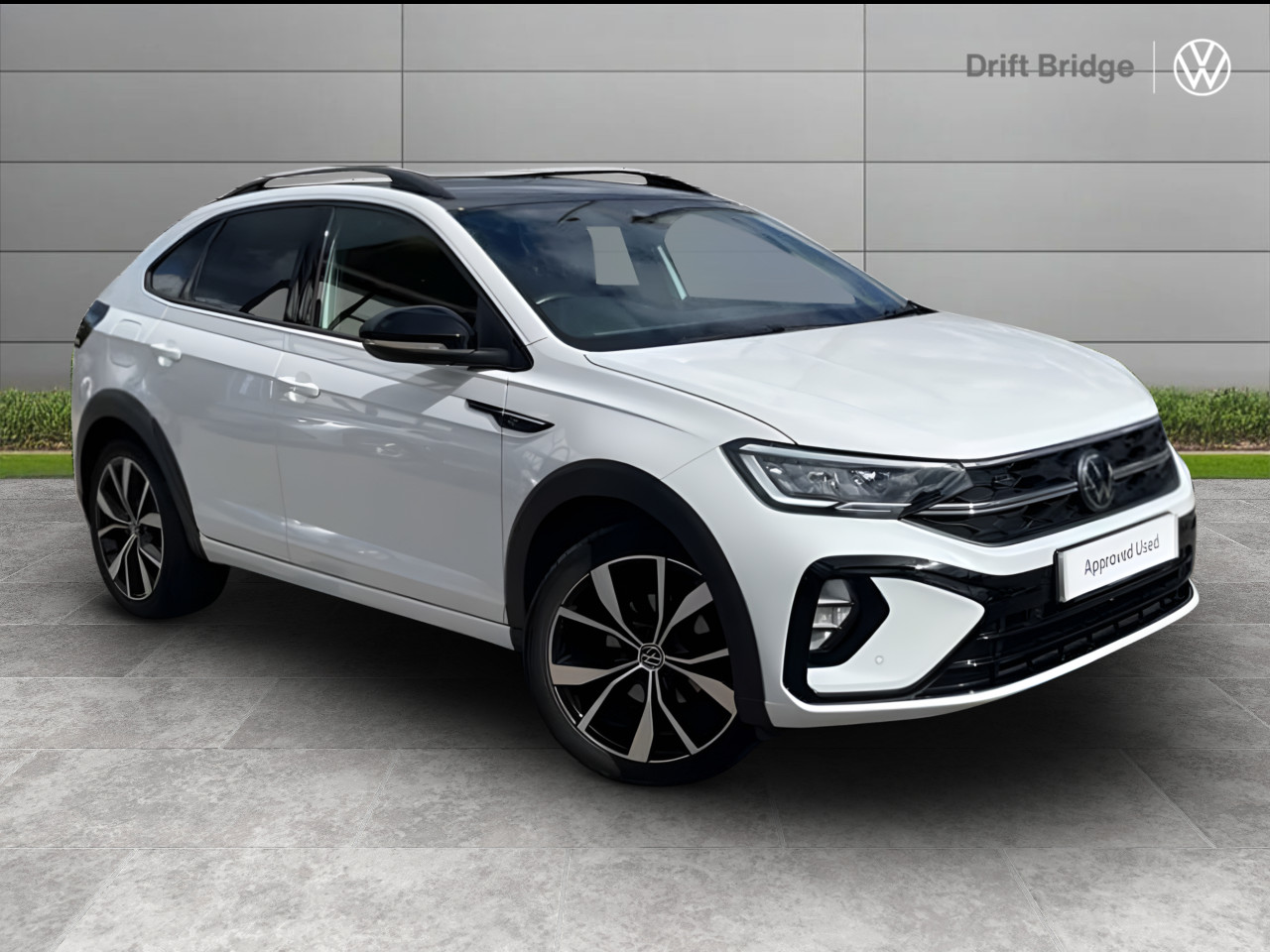 Main listing image - Volkswagen Taigo