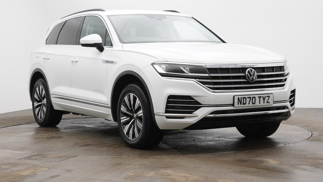 Main listing image - Volkswagen Touareg