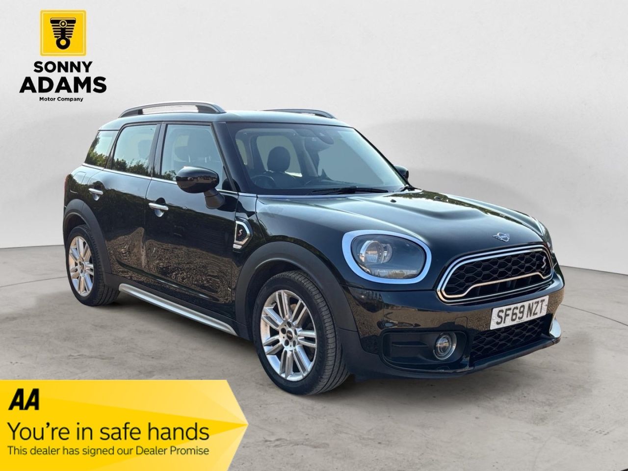 Main listing image - MINI Countryman