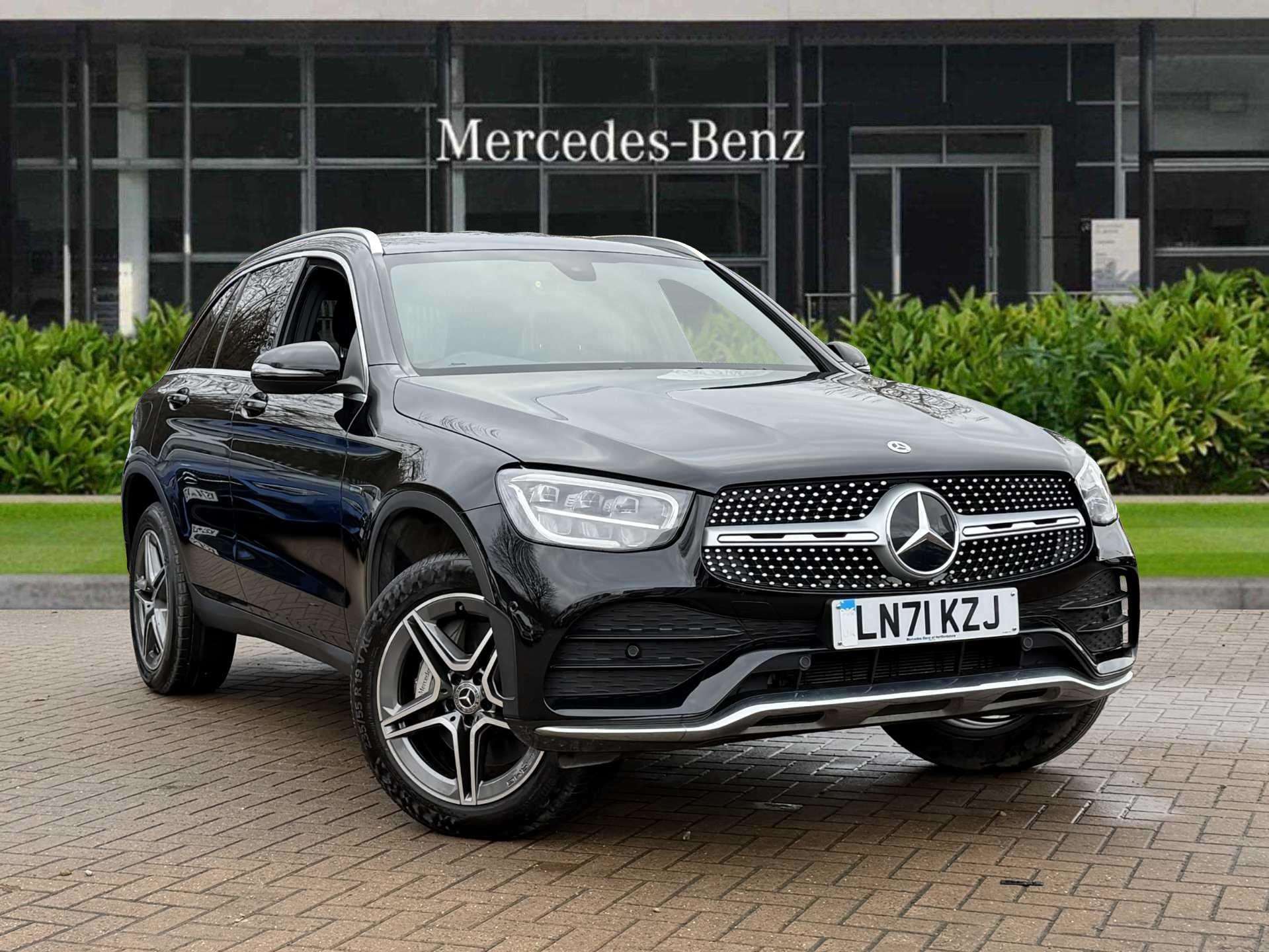 Main listing image - Mercedes-Benz GLC