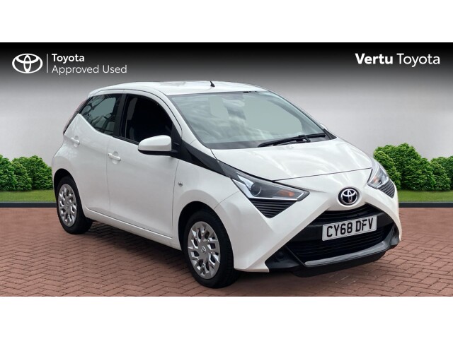 Main listing image - Toyota Aygo
