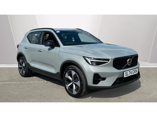 Main listing image - Volvo XC40