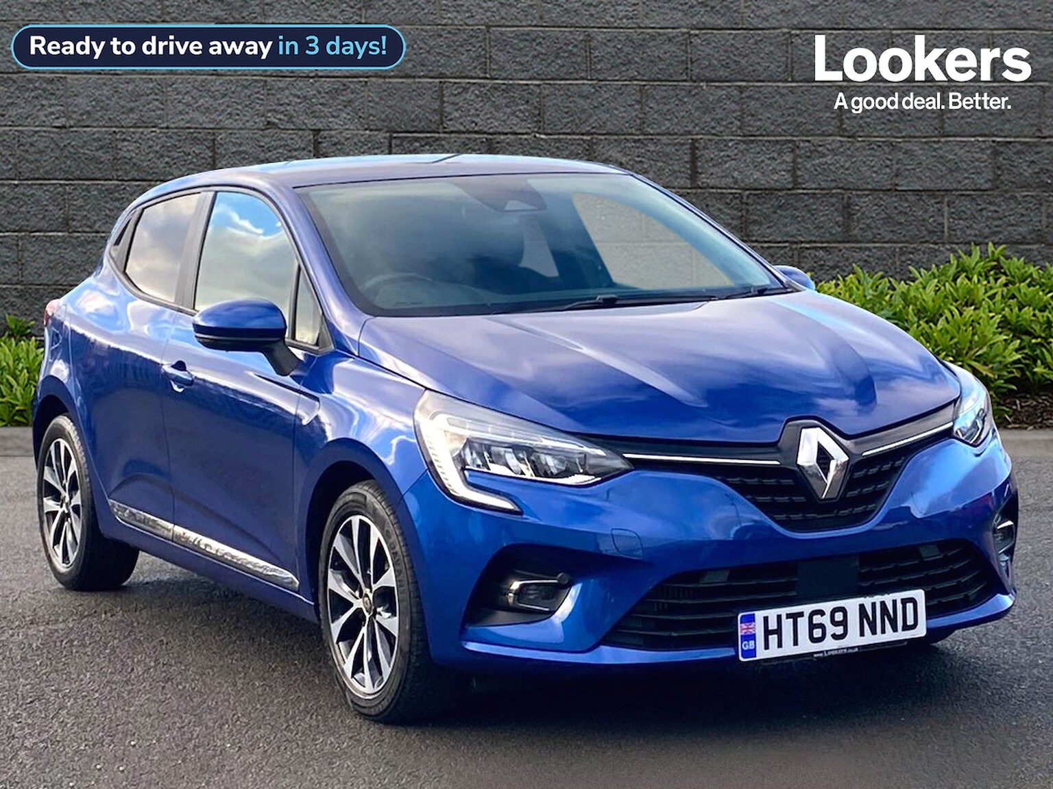 Main listing image - Renault Clio