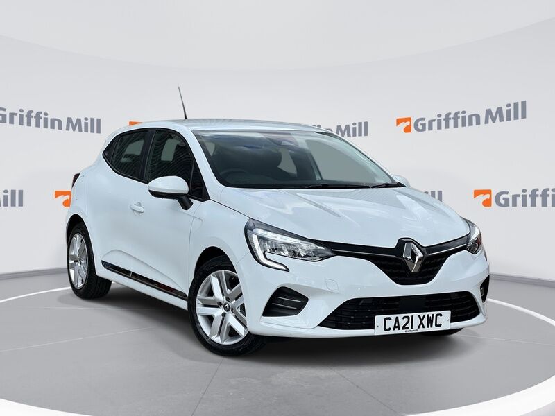 Main listing image - Renault Clio