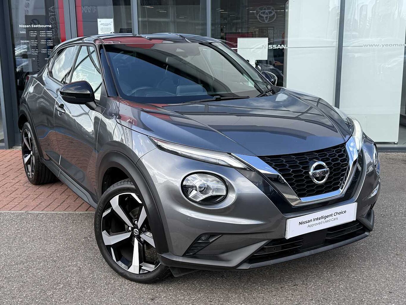 Main listing image - Nissan Juke