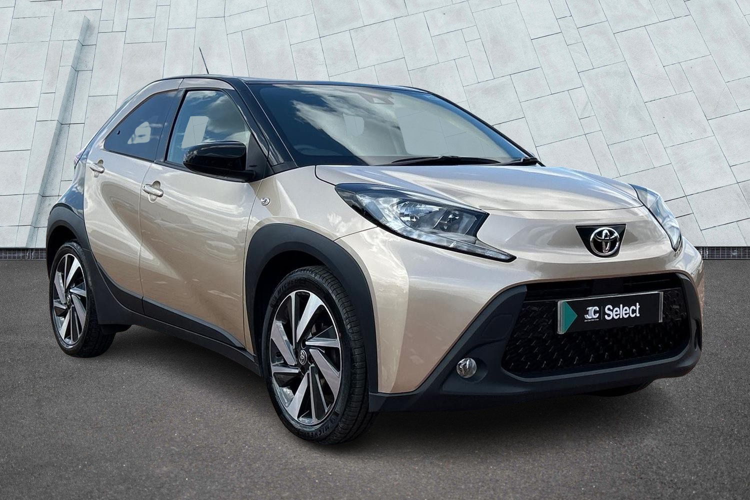 Main listing image - Toyota Aygo X