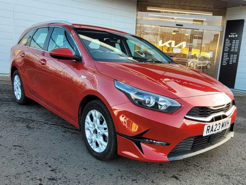 Main listing image - Kia Ceed SW