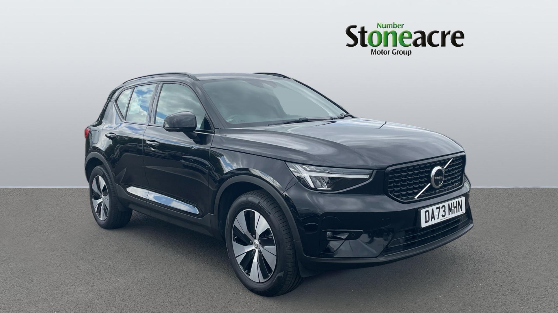 Main listing image - Volvo XC40