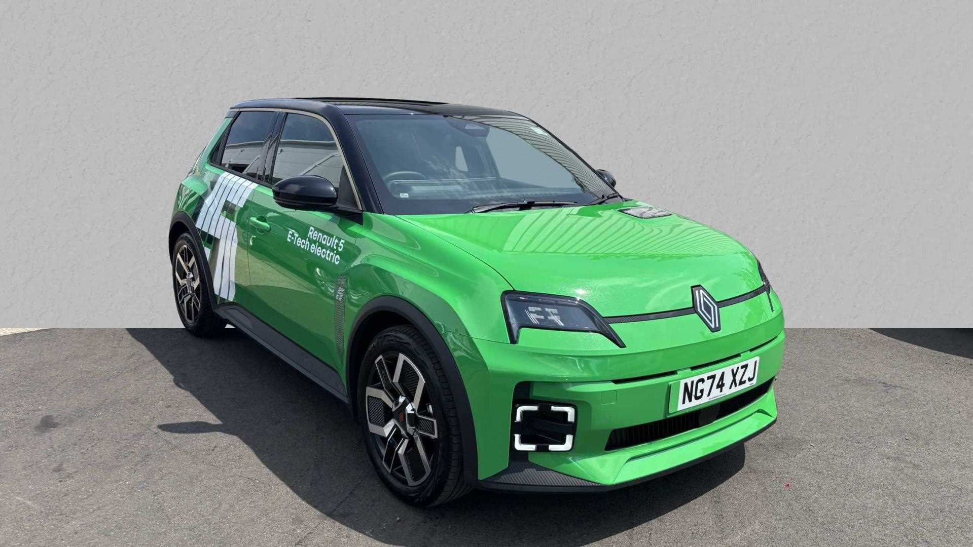 Main listing image - Renault 5