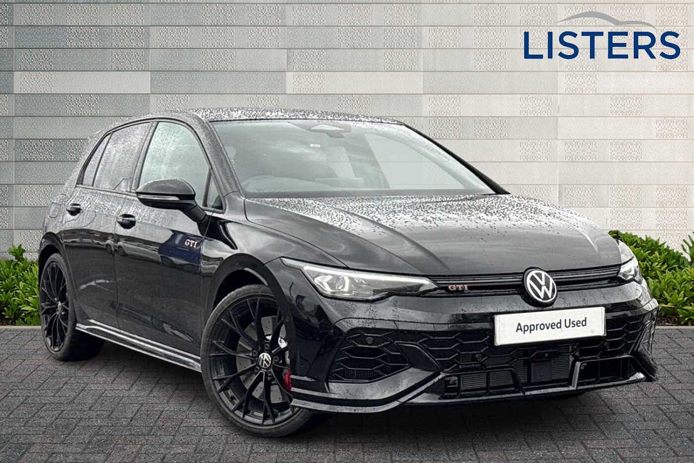 Main listing image - Volkswagen Golf
