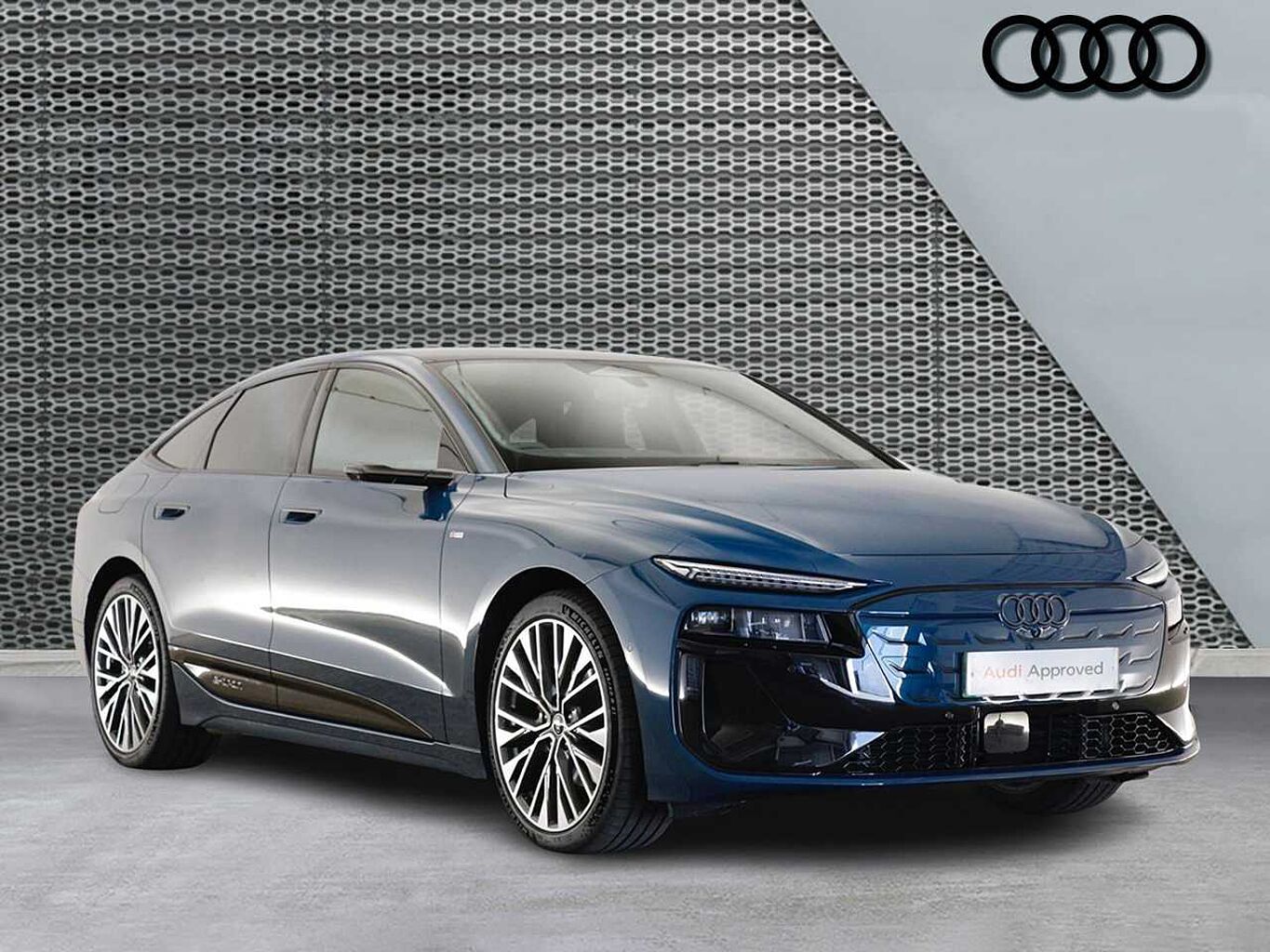 Main listing image - Audi A6