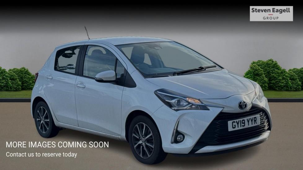 Main listing image - Toyota Yaris